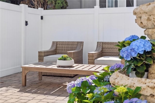 1200 E Ocean Blvd Unit 59, Long Beach, CA 90802 - balcony with a patio
