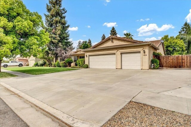 1678 Trebbiano St, Tulare, CA 93274 - photo 4