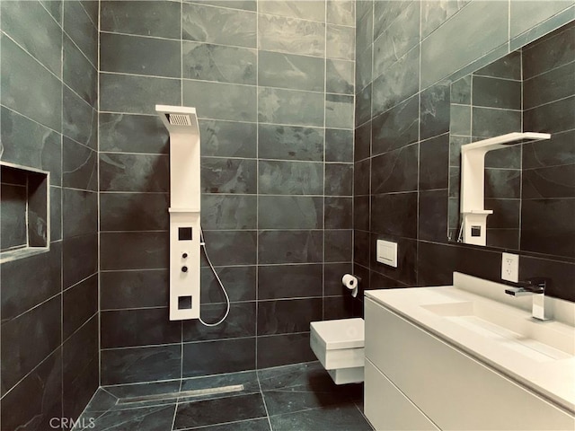 60810 Cole Ln, Landers, CA 92285 - bathroom with vanity, toilet, and tile walls