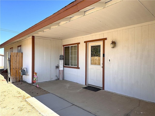 view of property entrance