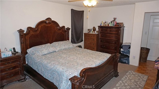 bedroom featuring a ceiling fan