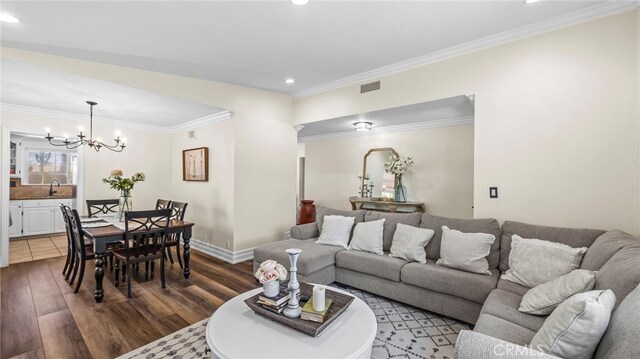 902 W Orange Rd, Santa Ana, CA 92706 - photo 5