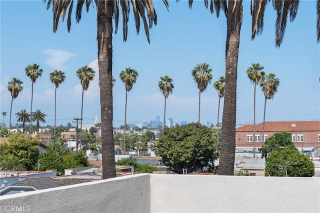 2937 W Blvd, Los Angeles, CA 90016 - view of balcony