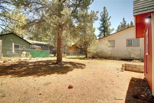 133 Holmes Ln, Sugarloaf, CA 92386 - view of yard featuring fence