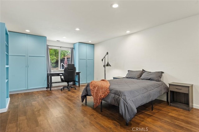 1489 Manzanita Ave, Chico, CA 95926 - bedroom featuring dark wood-style flooring, recessed lighting, and baseboards
