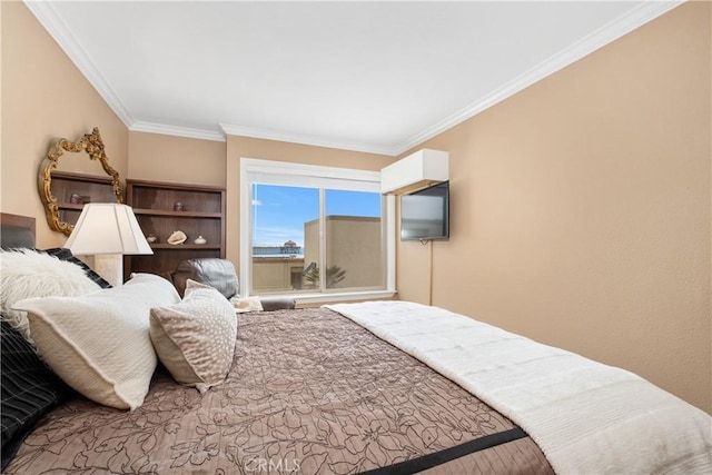 711 Pacific Coast Unit 325, Huntington Beach, CA 92648 - bedroom with crown molding