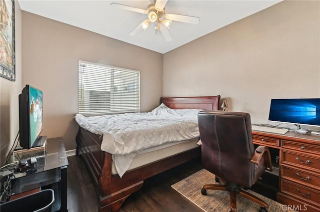 bedroom with ceiling fan and wood finished floors