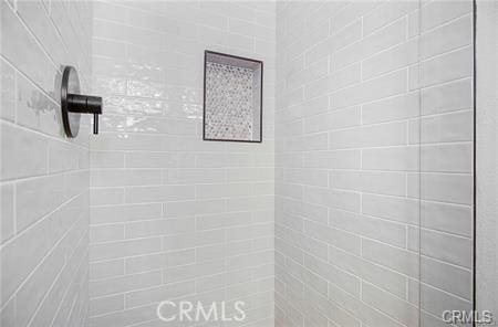 30902 Clubhouse Dr Unit 24E, Laguna Niguel, CA 92677 - bathroom view of tiled shower