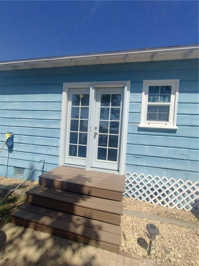 3620 Hoover St, Riverside, CA 92504 - wooden deck with french doors