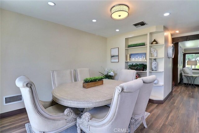 dining space featuring visible vents, recessed lighting, baseboards, and wood finished floors