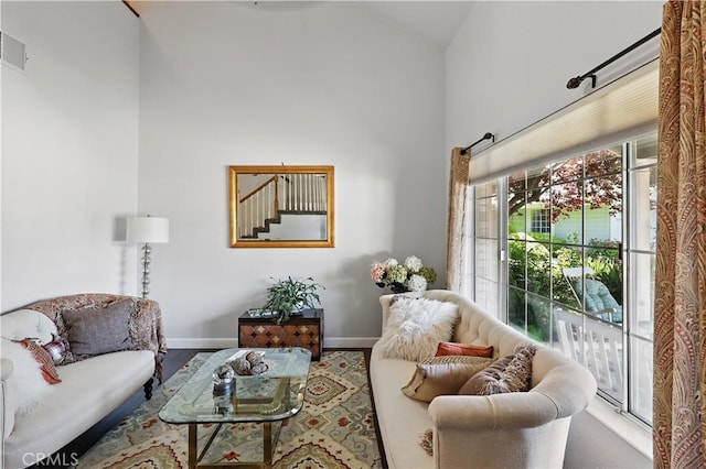 3571 White Wolf Ct, Merced, CA 95340 - living area with high vaulted ceiling and baseboards
