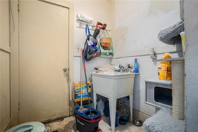 view of clothes washing area