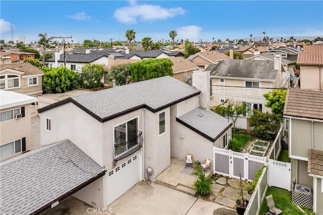 bird's eye view featuring a residential view