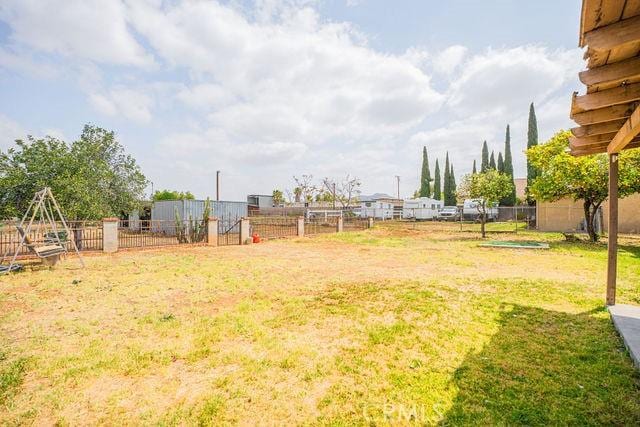 view of yard featuring fence