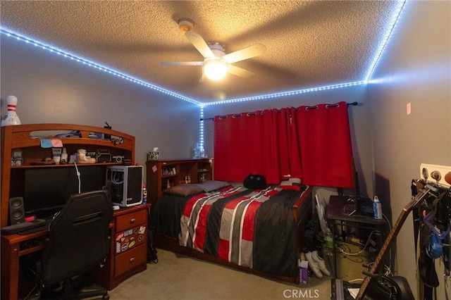 8060 Canby Ave Unit 2, Reseda, CA 91335 - bedroom featuring light carpet, a textured ceiling, and ceiling fan
