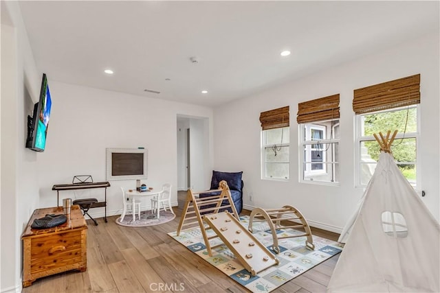 27 Calle Canela, San Clemente, CA 92673 - interior space featuring baseboards, recessed lighting, and light wood-style flooring