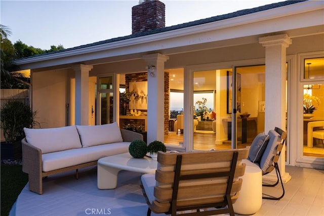 view of patio featuring an outdoor hangout area
