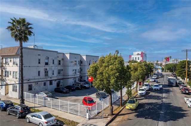 907 W 17th St, Los Angeles, CA 90015 - photo 2