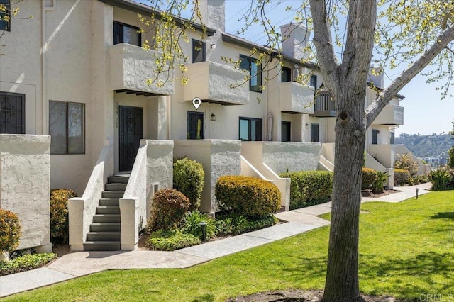 view of building exterior