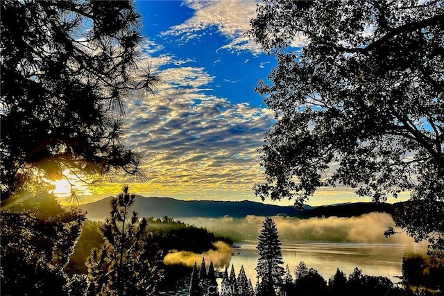 27550 N Bay Rd, Lake Arrowhead, CA 92352 - water view