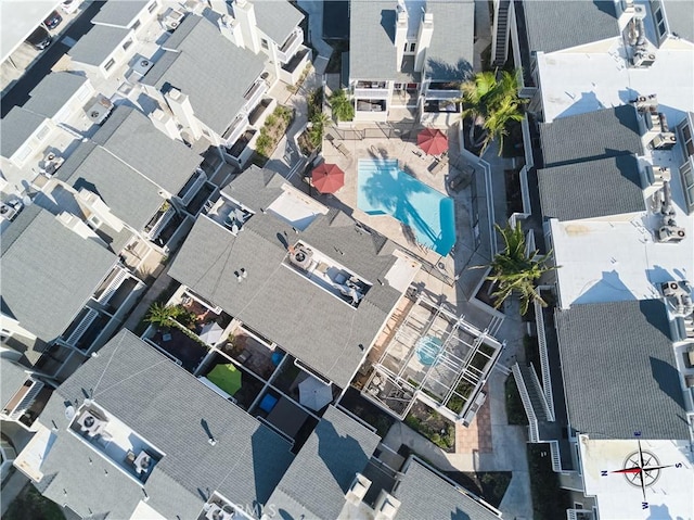 bird's eye view with a residential view
