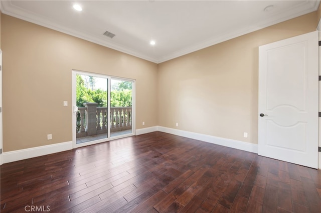 empty room featuring crown molding, recessed lighting, baseboards, and dark wood-type flooring