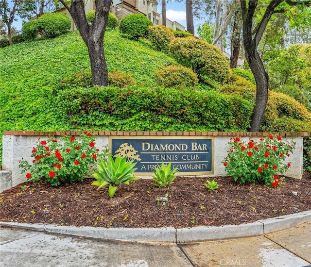 22844 Hilton Head Dr Unit 170, Diamond Bar, CA 91765 - view of community sign