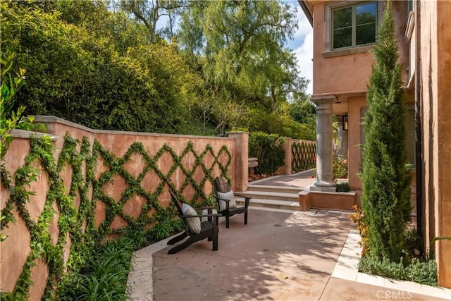 2008 Via Visalia, Palos Verdes Estates, CA 90274 - view of patio / terrace
