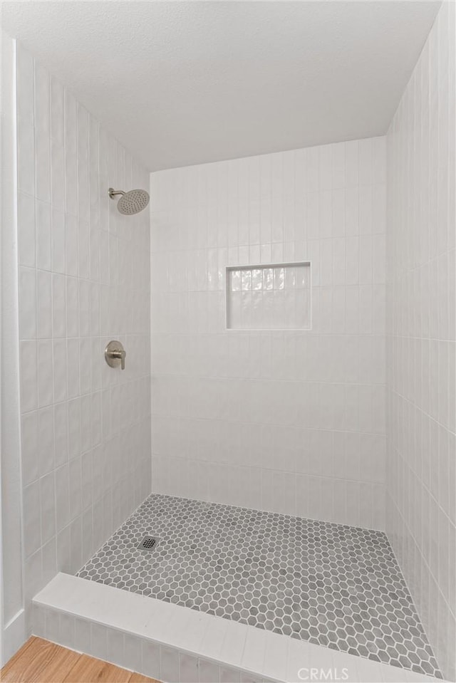 920 W Hollyvale St, Azusa, CA 91702 - full bath featuring a tile shower