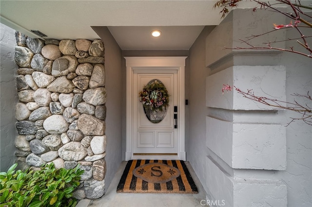 26122 Augusta Dr, Lake Arrowhead, CA 92352 - view of property entrance