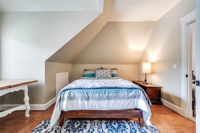 26122 Augusta Dr, Lake Arrowhead, CA 92352 - bedroom with vaulted ceiling and baseboards