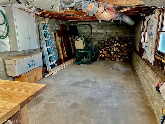view of unfinished basement