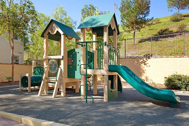 2258 Aventurine Pl, Carlsbad, CA 92009 - view of community playground
