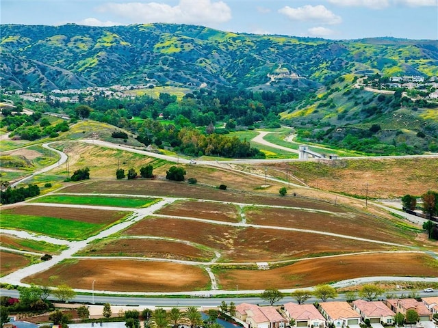 bird's eye view with a mountain view