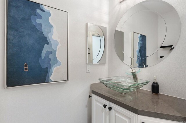 687 S Coast Highway 101 Unit 232, Encinitas, CA 92024 - bathroom featuring vanity