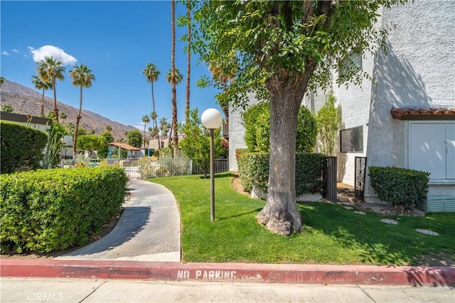 2240 S Palm Canyon Dr Unit 20, Palm Springs, CA 92264 - view of community with a mountain view