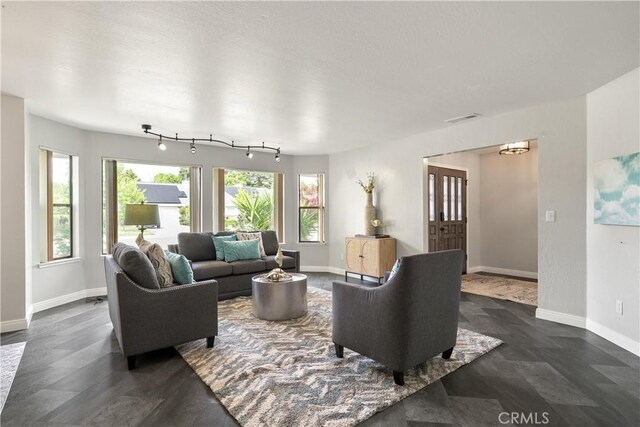 1635 Almendia Dr, Chico, CA 95926 - living area with baseboards