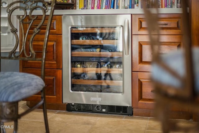 5580 Bromely Dr, Oak Park, CA 91377 - bar with beverage cooler