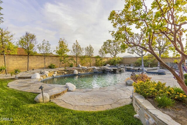 5580 Bromely Dr, Oak Park, CA 91377 - view of pool featuring a patio, a fenced in pool, and a fenced backyard