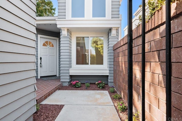 814 Okra Ct, Carlsbad, CA 92011 - doorway to property with a patio area