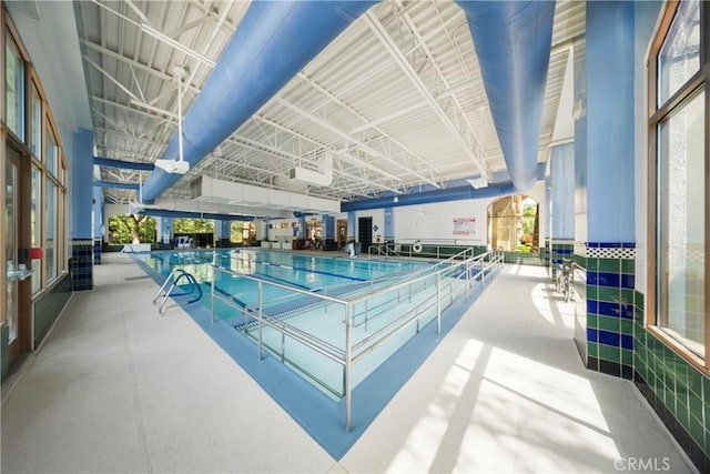 5551 Corte Fiesta, Hemet, CA 92545 - view of indoor community pool