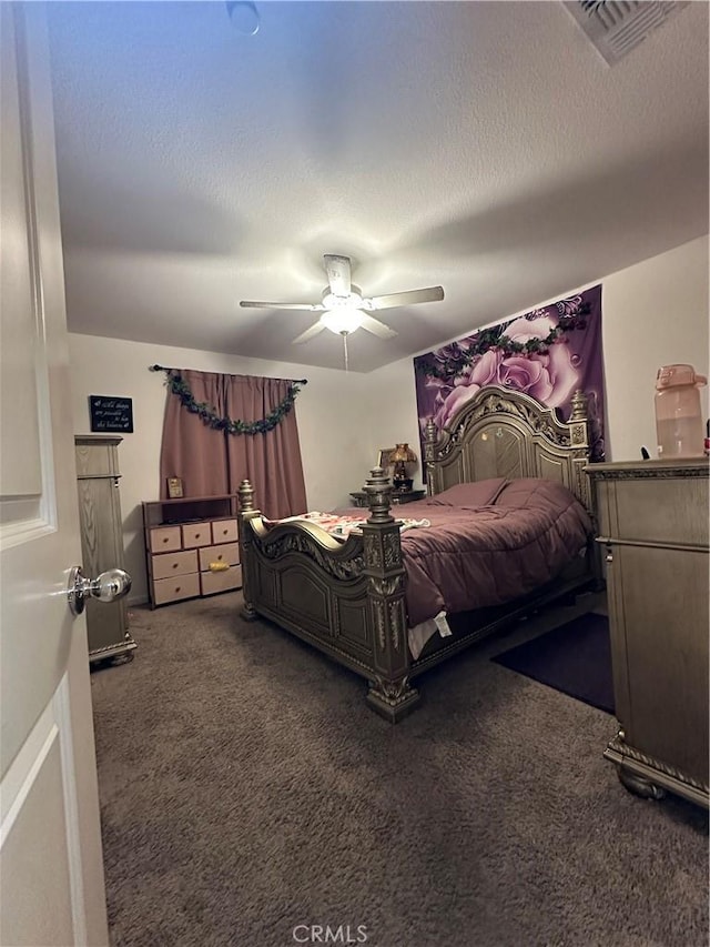 628 Marcus St, Merced, CA 95341 - bedroom with carpet floors, a ceiling fan, a textured ceiling, and visible vents