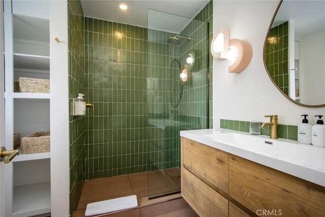 61584 Pueblo Trl, Joshua Tree, CA 92252 - full bath featuring walk in shower and vanity