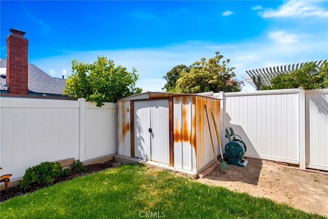 31341 Via Sonora, San Juan Capistrano, CA 92675 - view of shed with a fenced backyard