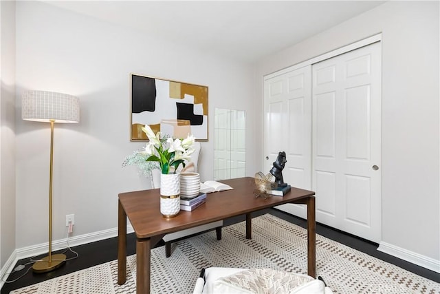 12 Starflower, Lake Forest, CA 92630 - home office featuring baseboards