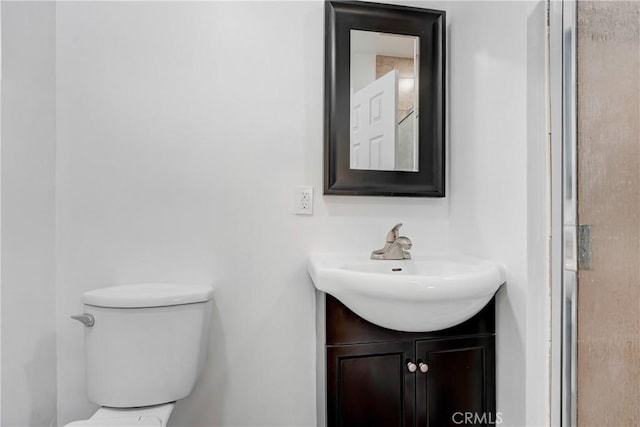 21733 Tuba St, Chatsworth, CA 91311 - bathroom with vanity and toilet