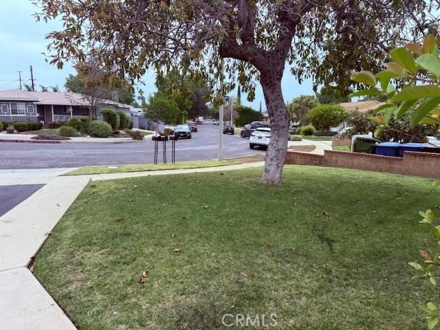 21733 Tuba St, Chatsworth, CA 91311 - view of yard