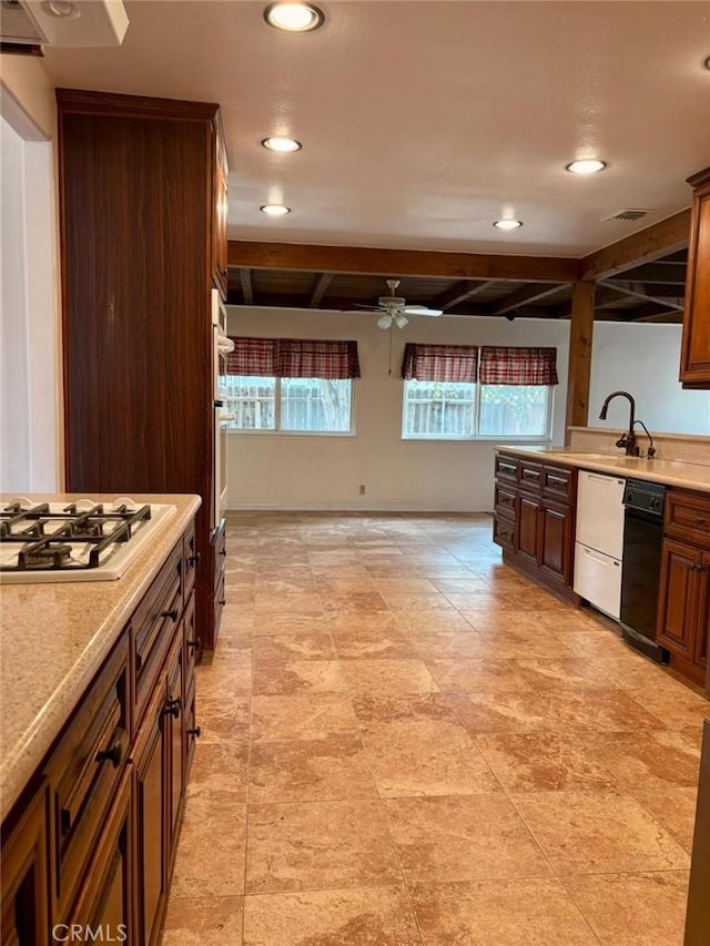 2615 Shalimar St, Camarillo, CA 93010 - kitchen with gas stovetop, recessed lighting, light countertops, and a ceiling fan