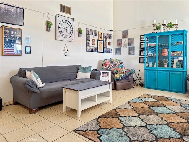 26731 Greenvale Way, Desert Center, CA 92239 - living room featuring light tile patterned floors and a towering ceiling