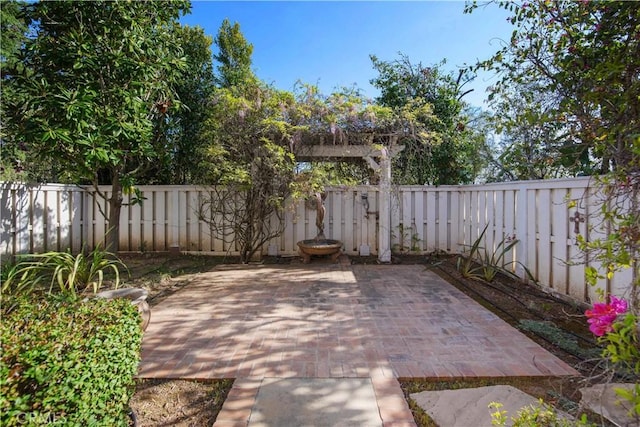 3988 Keri Way, Fallbrook, CA 92028 - fenced backyard featuring a patio area